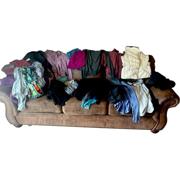 Athleta Outdoor Voice, gymshark Mystery Bundle Leggings Jackets 5–8 Pieces - Picture 1 of 10